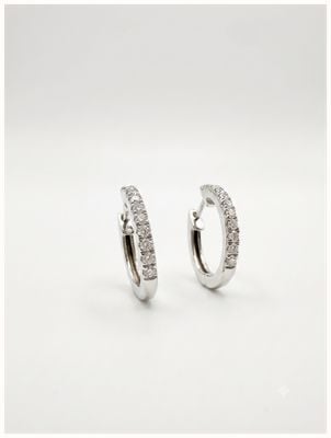 Bass International Diamond Jewel 18ct White Gold Diamond Set Oval Hoop Earrings 0.25ct J63738