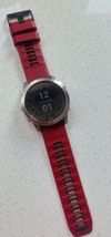 Customer picture of Garmin QuickFit® 26 Watch Strap Only, Marsala/Graphite Silicon 010-13393-06