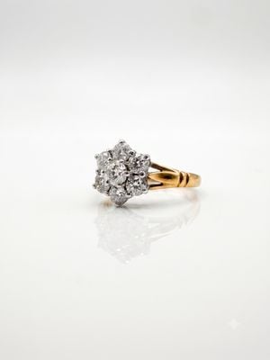 18k Yellow Gold 1.03ct Flower Diamond Cluster Ring J45836
