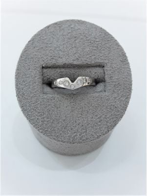 18k W/g Diamond Ring JM1811