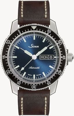 Sinn 104 St Sa I B | Dark Brown Vintage Brown Leather Strap 104.013-BL50202002007125401A