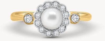 Pre-owned 14ct Yellow Gold Pearl Diamond Ring J4498