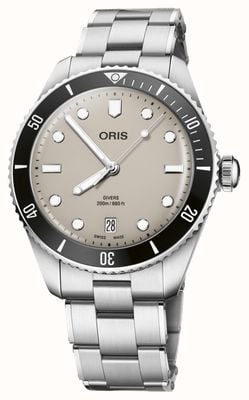 ORIS Divers Date Automatic (39mm) Beige Dial / Stainless Steel Bracelet + Black Tropic Strap 01 733 7795 4051-SET