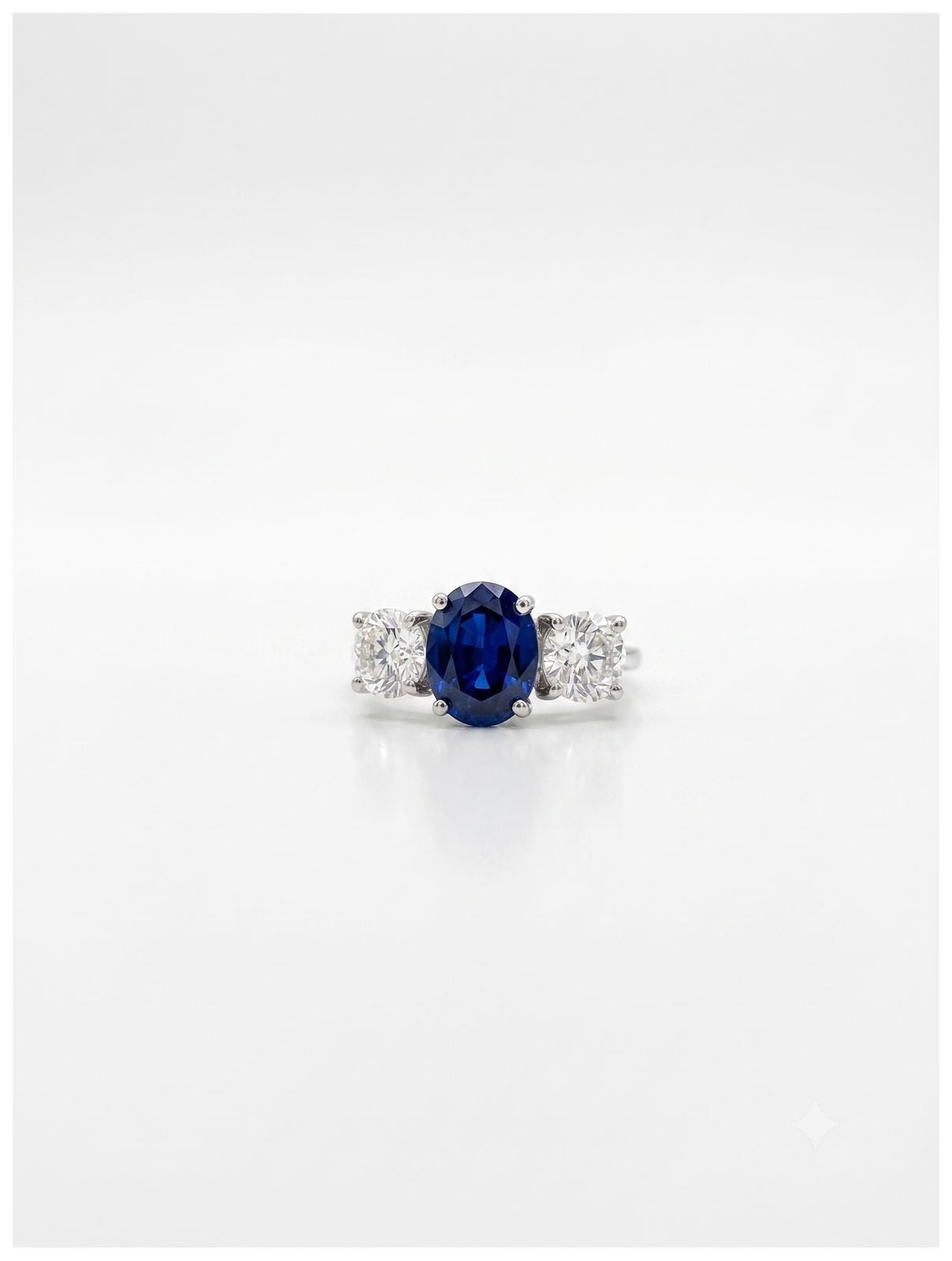 James Moore & Co J22638 0.75ct Lab Grown Oval And Round Jewellery