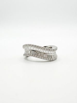 Baguette And Round Brilliant Natural Diamond 18ct White Gold Cocktail Ring JM4539